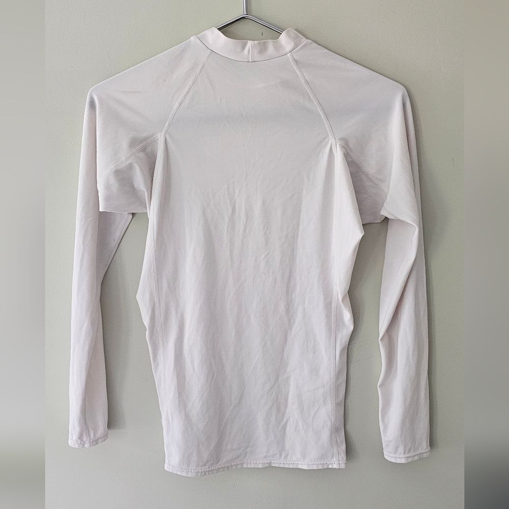 Ladies White Long Sleeve Rashguard Shirt. Size Large - Picture 4 of 5